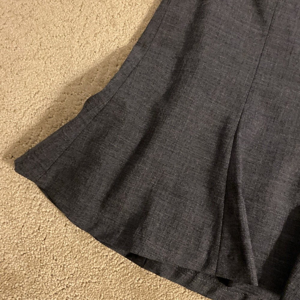 NWT EXPRESS MINI FLARED SKIRT GRAY LINED BACK ZIPPER WOOL SPANDEX SIZE 2 - Picture 4 of 14